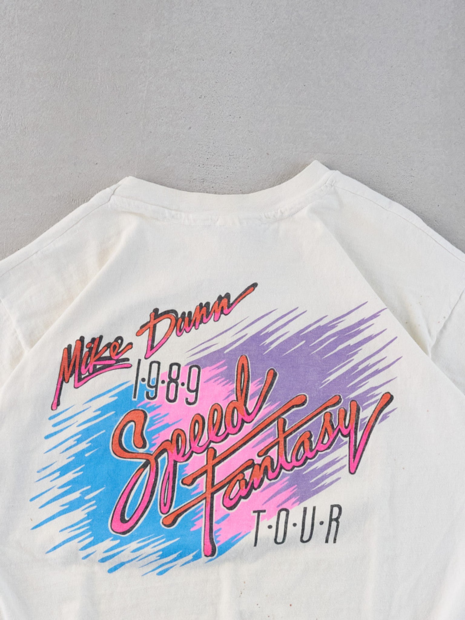 Vintage 89' White Single Stitched Mike Dann Pisano Racing Graphic Tee (M)