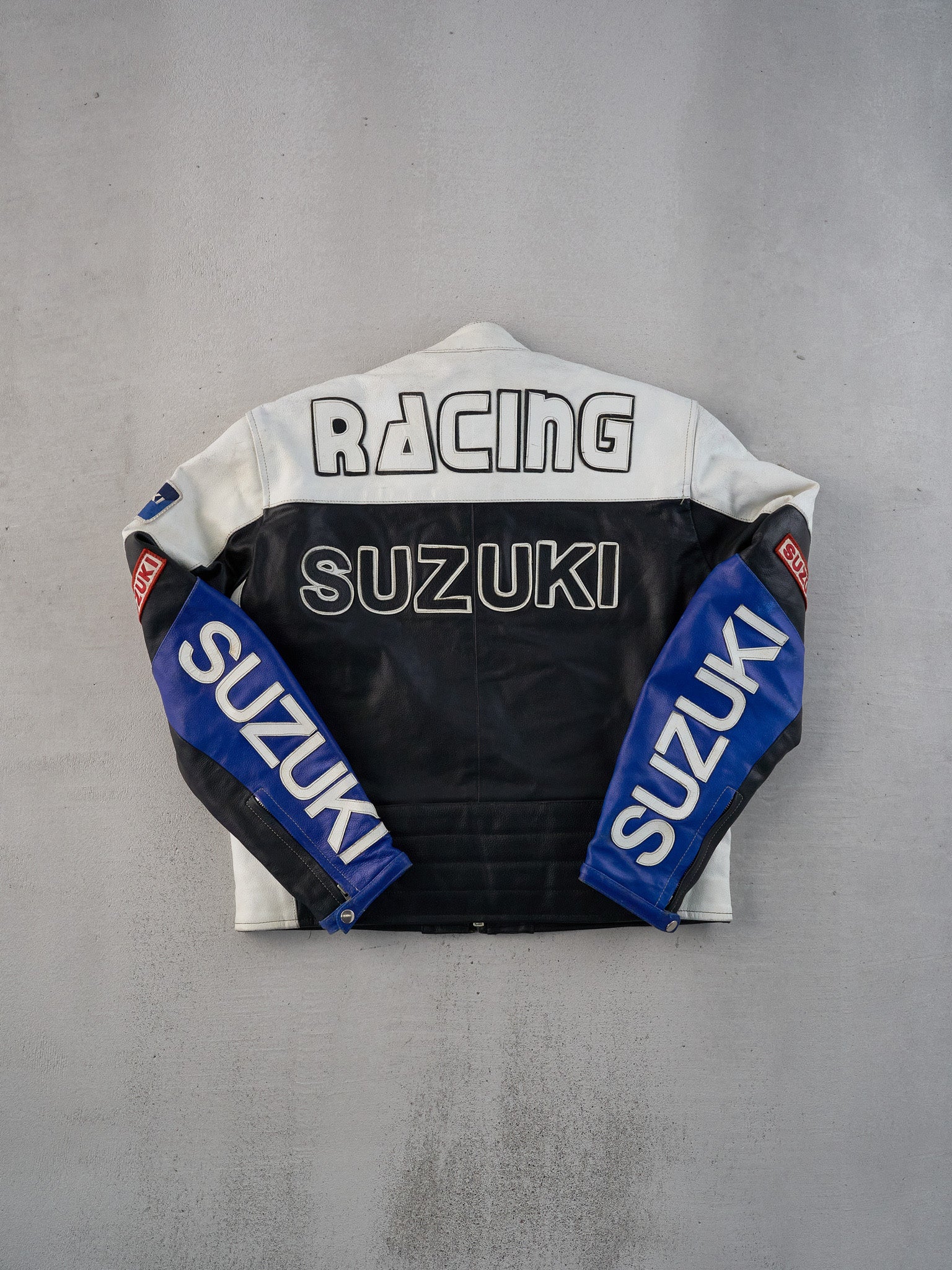 Vintage 90s White, Black and Blue Suzuki Biker Leather Jacket (M)