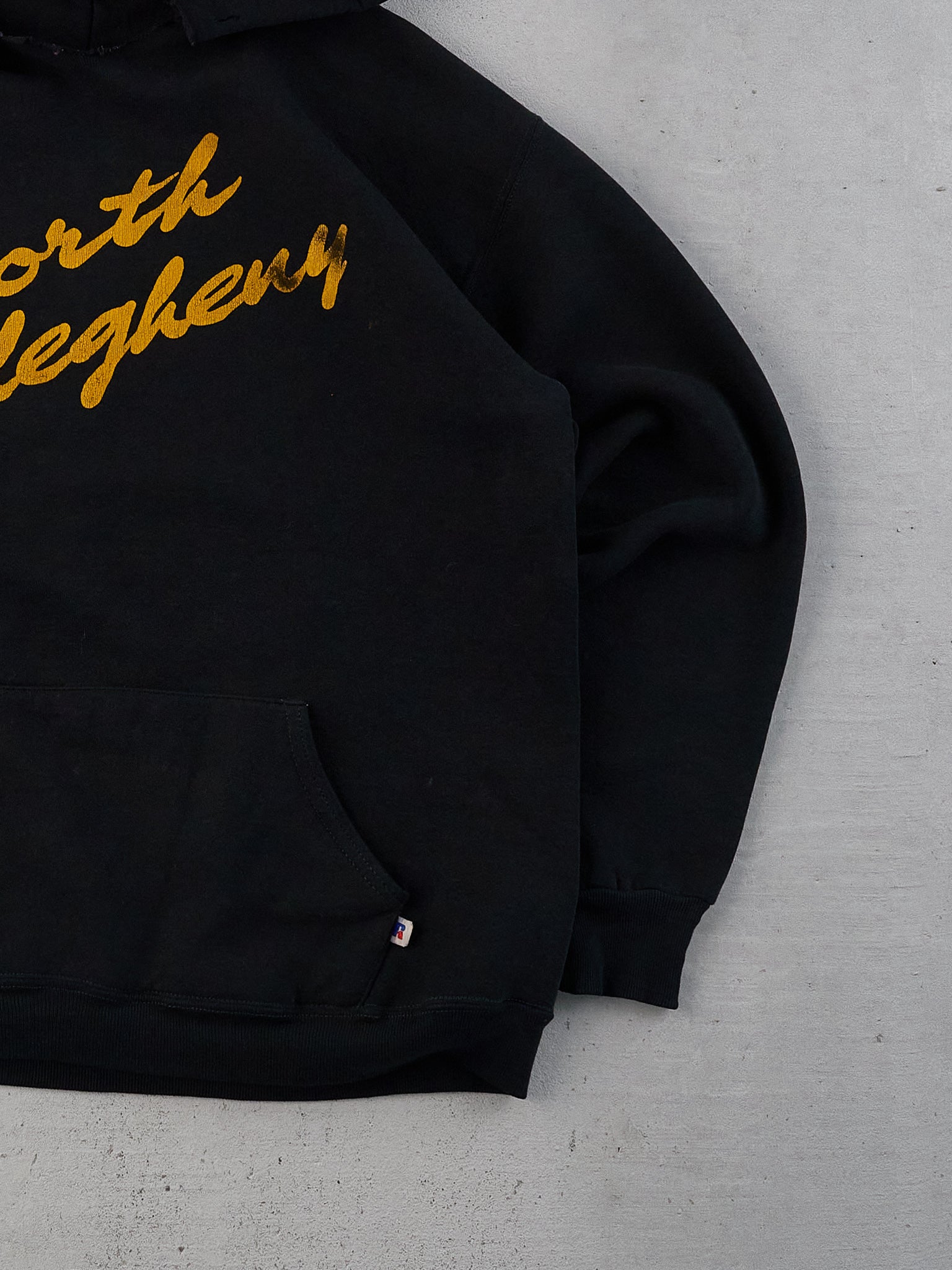 Vintage 90s Faded Black North Allegheny Russell Athletic Hoodie (M)