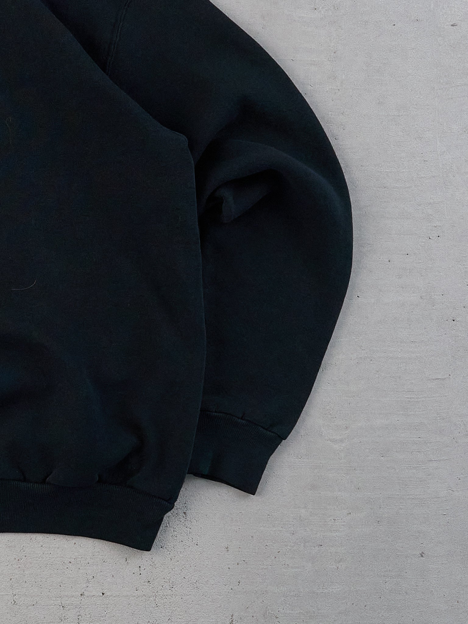 Vintage 90s Black Russell  Blank Crewneck (M)