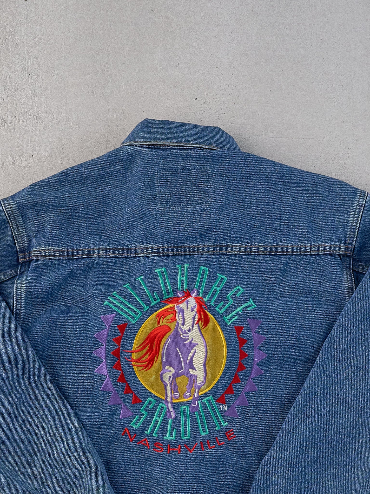 Vintage 94' Blue Wild Horse Saloon Nashville Denim Jacket (M)