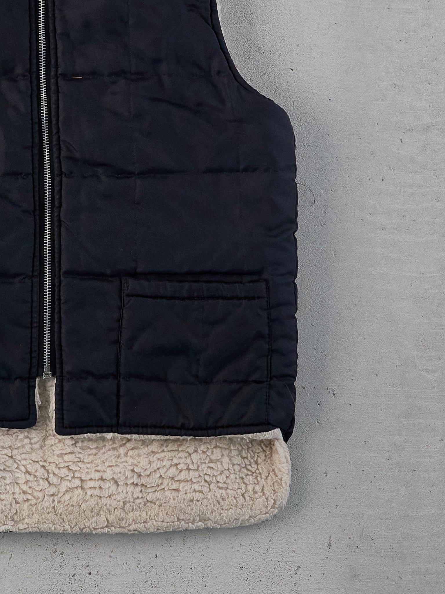 Vintage 90s Black Sherpa Lined Puffer Vest (S)