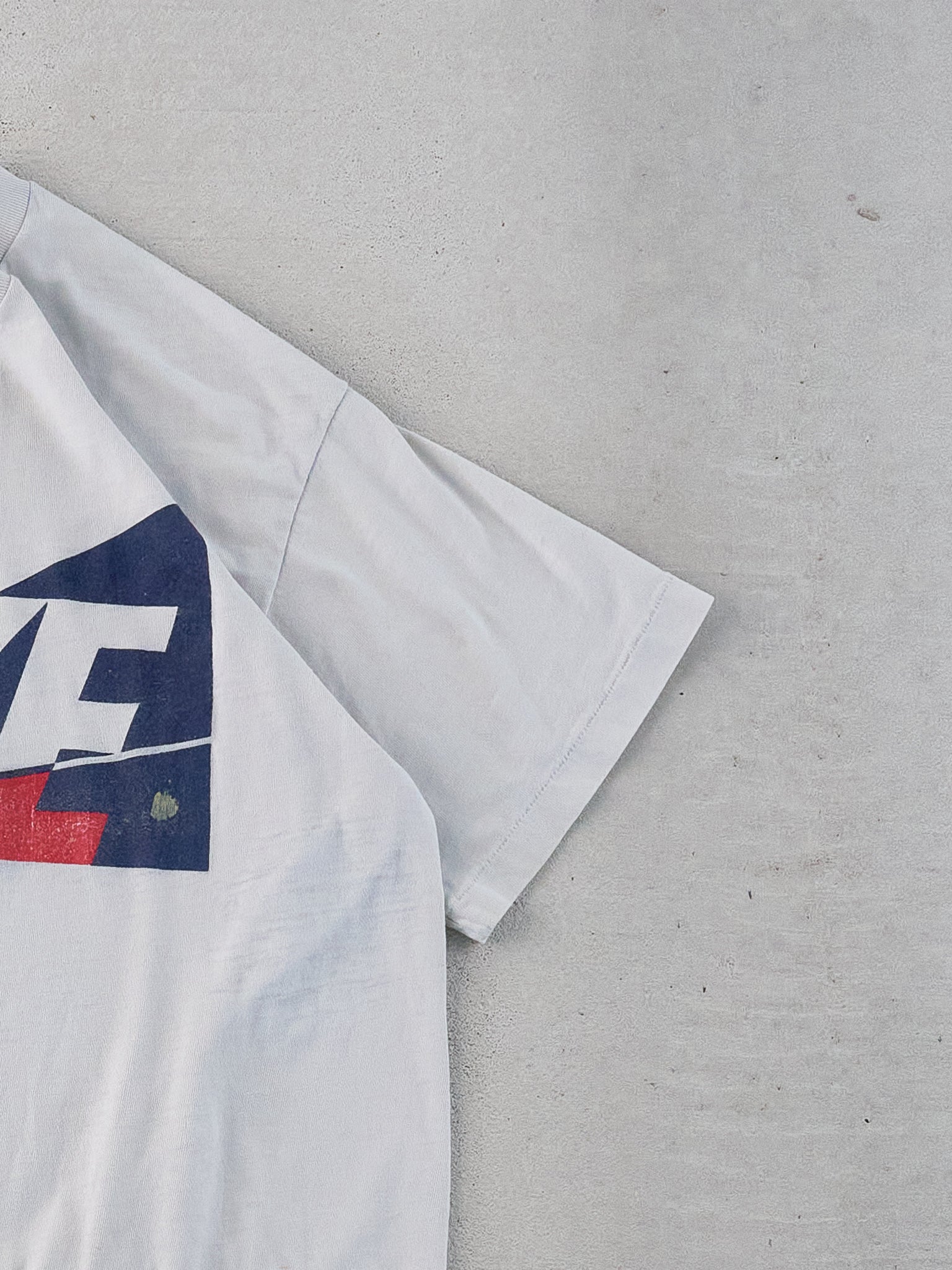 Vintage 90s White Nike Tri-colour Logo Tee (S/M)