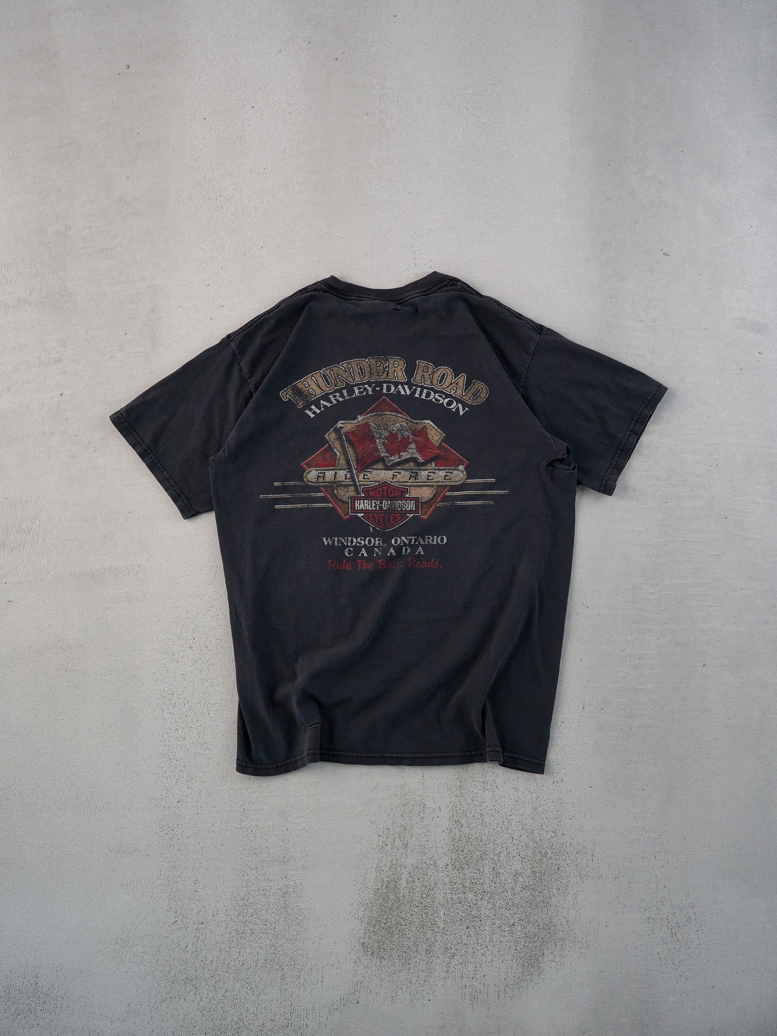 Vintage 90s Black Harley Davidson Windsor Ontario Graphic Tee (M)