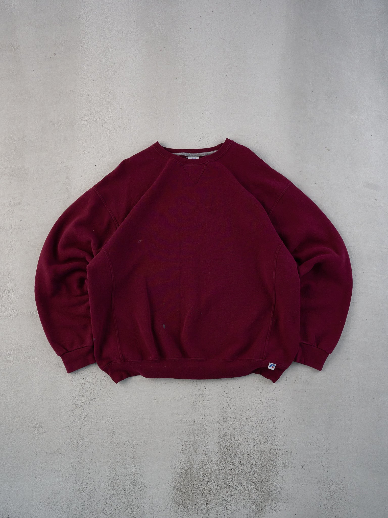 Vintage Y2K Maroon Russell Athletics Blank Crewneck (L)