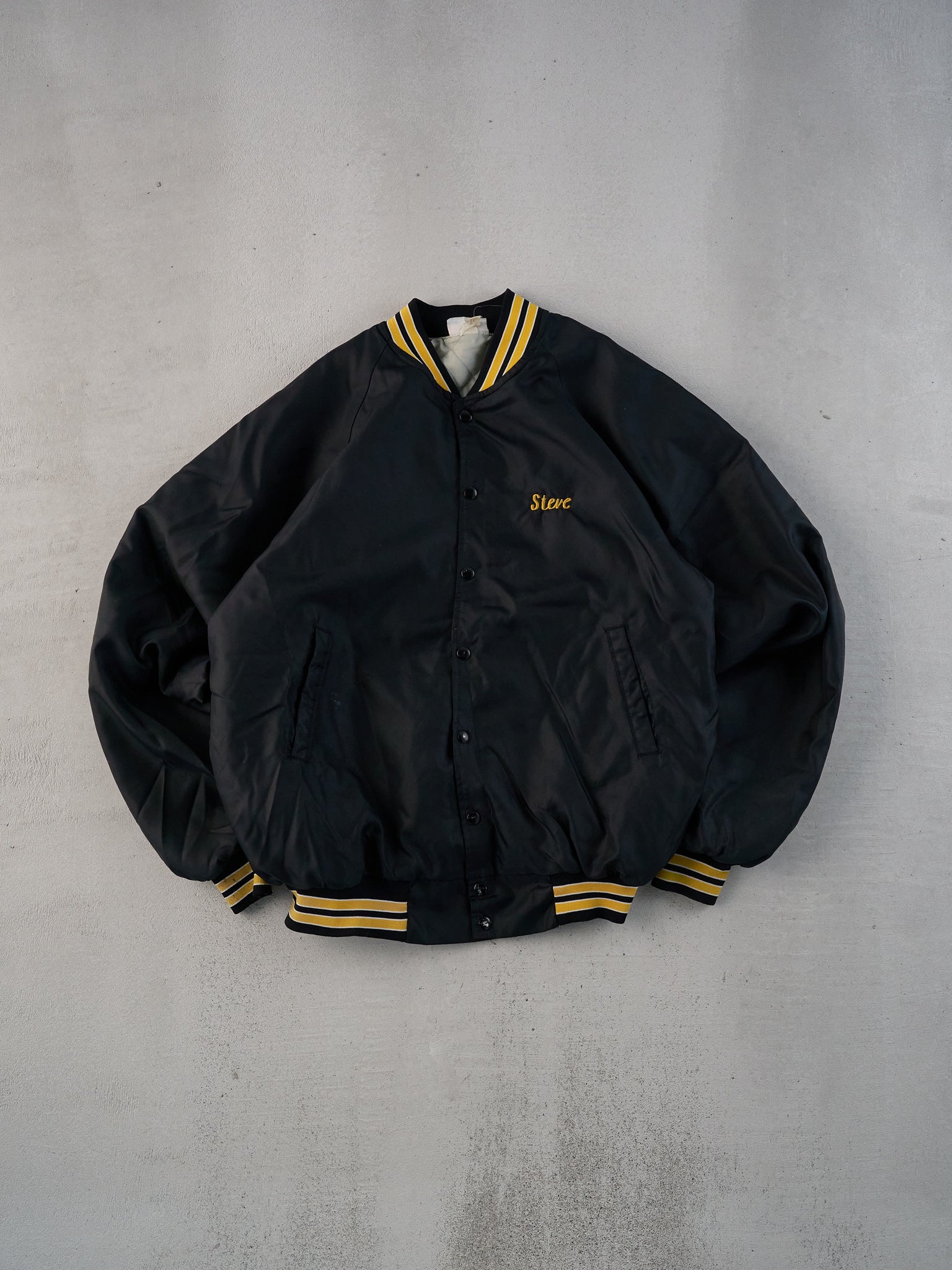 Vintage 90s Black Detroit Lakes Veterans Minnesota Satain Bomber Jacket (L)