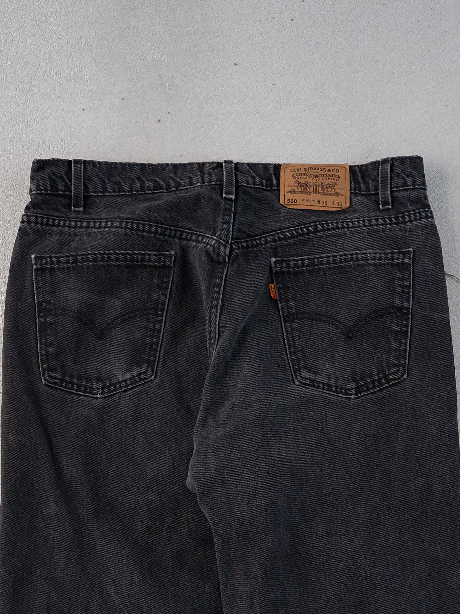 Vintage 70s Black Levi's 550 Relax Fit Denim Jeans (36x36)