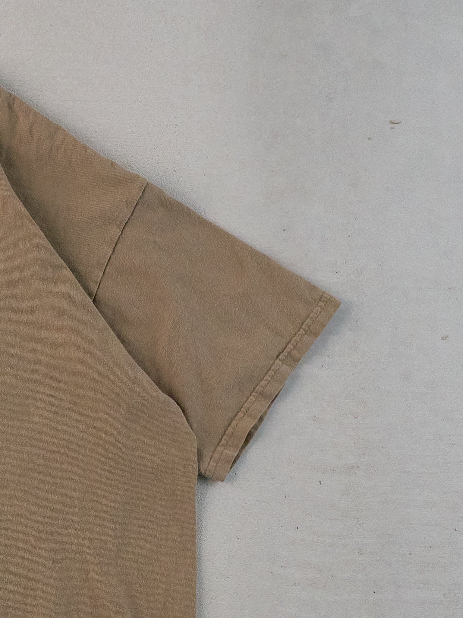 Vintage 90s Brown Blank Tee (M)