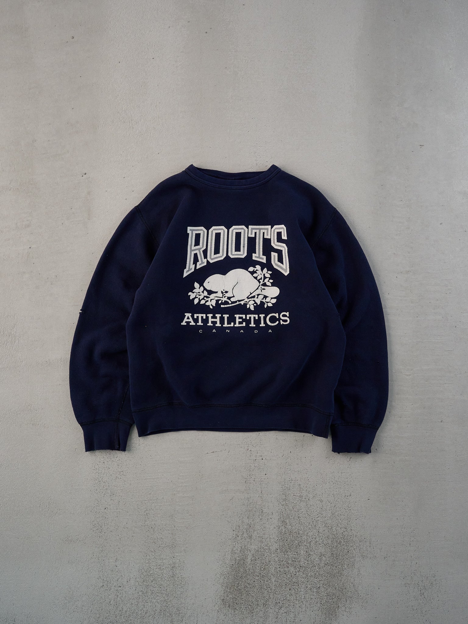 Vintage 90s Black Roots Athletics Canada Graphic Crewneck (M)