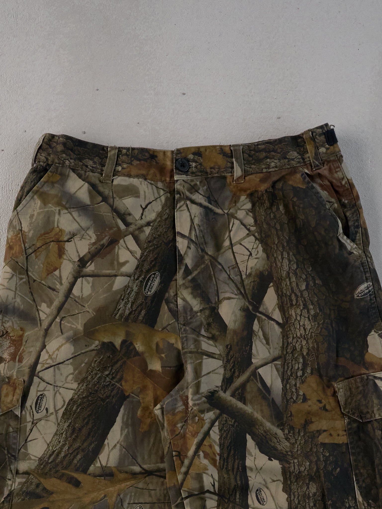 Vintage Y2k Green Realtree Camo Cargo Pants (31x30)