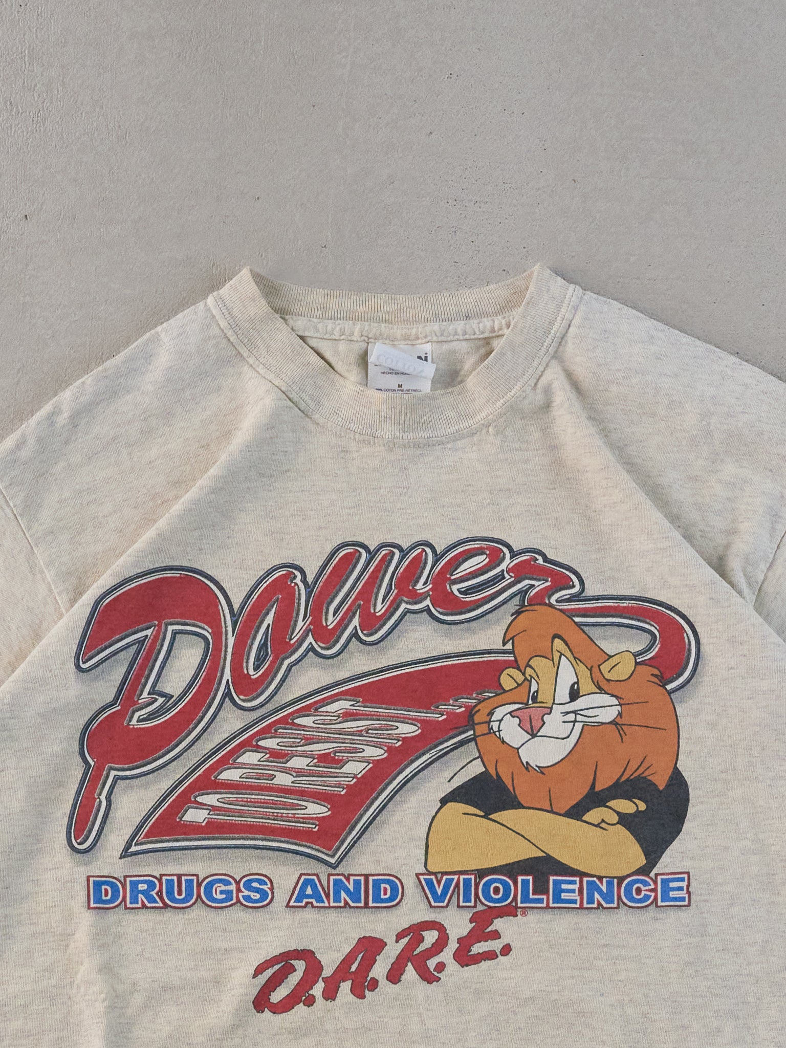 Vintage 90s Beige D.A.R.E Power to Resist Violence Graphic Tee