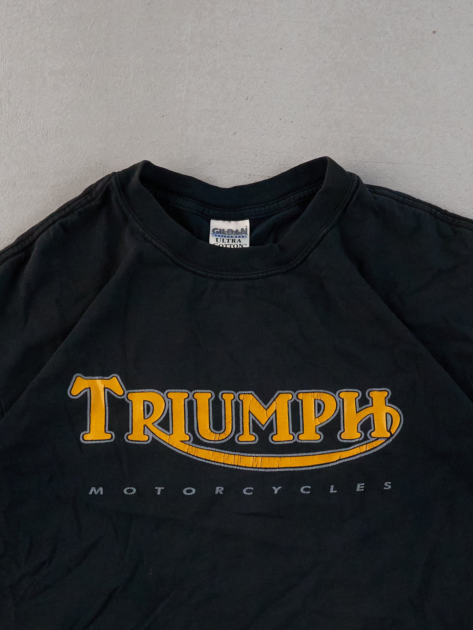 Vintage Black Triumph Motorcycle Niagara Falls Graphic Tee (M)