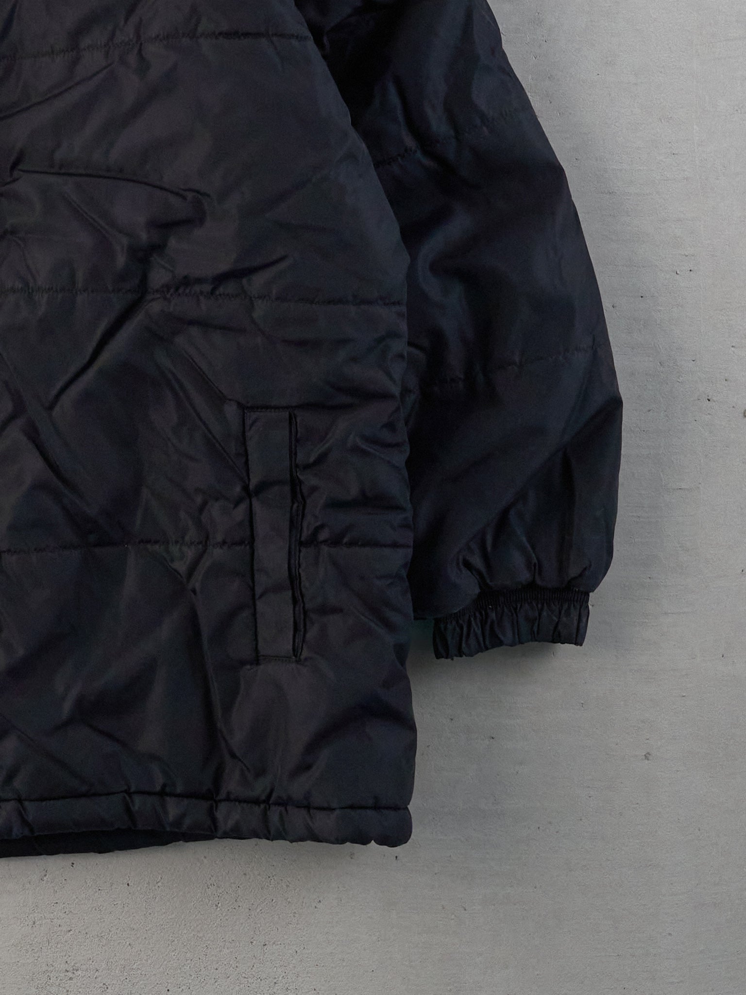 Vintage Y2k Black and Red Nike Puffer Jacket (L)