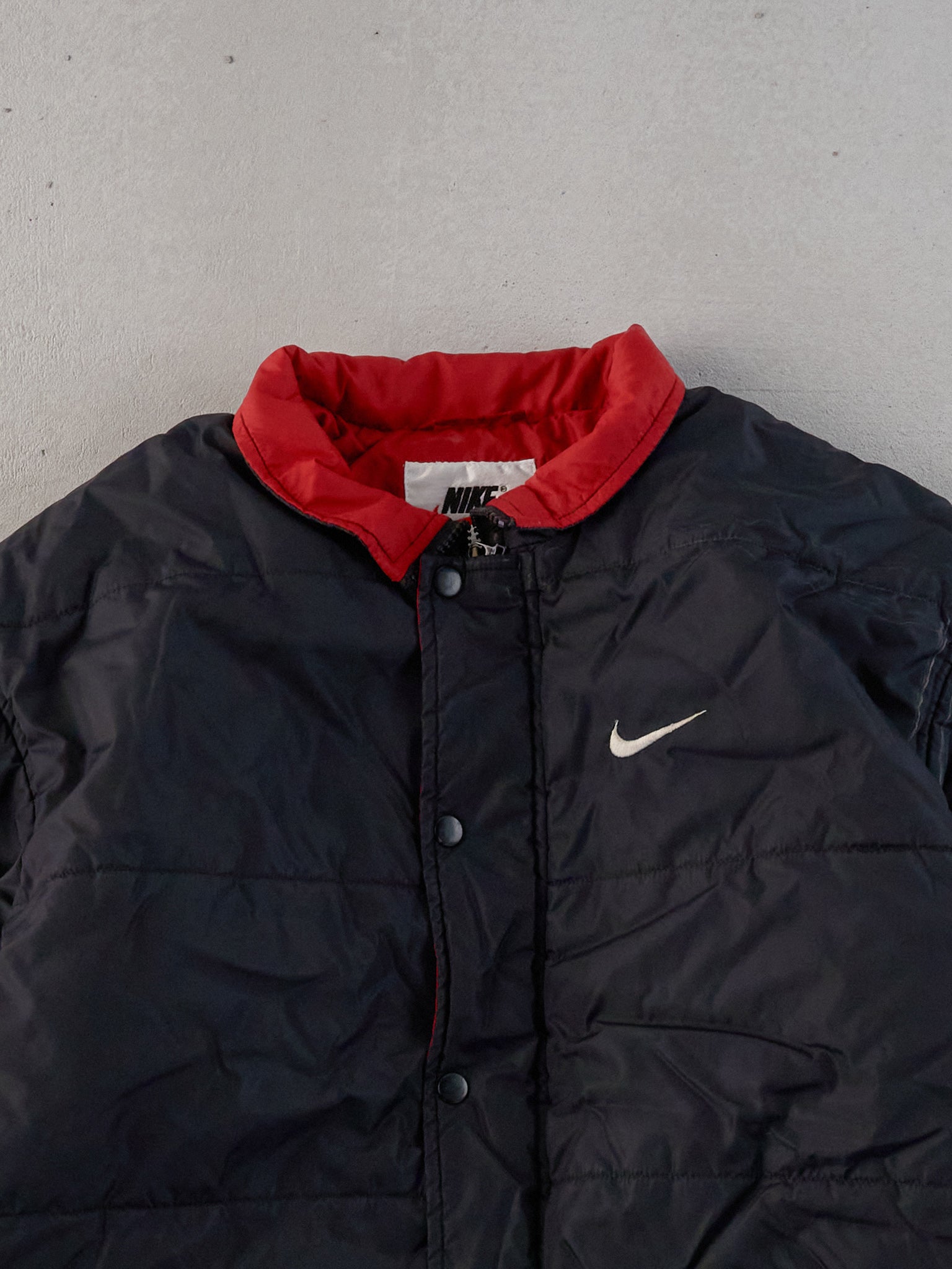 Vintage Y2k Black and Red Nike Puffer Jacket (L)