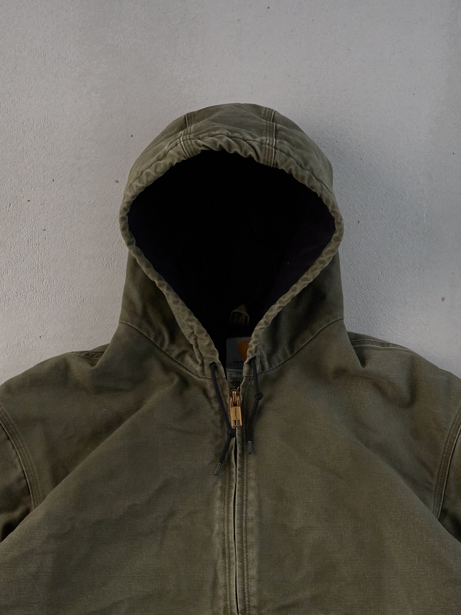 Vintage 90s Washed Sage Green Carhartt Hooded Workwear Jacket (L)