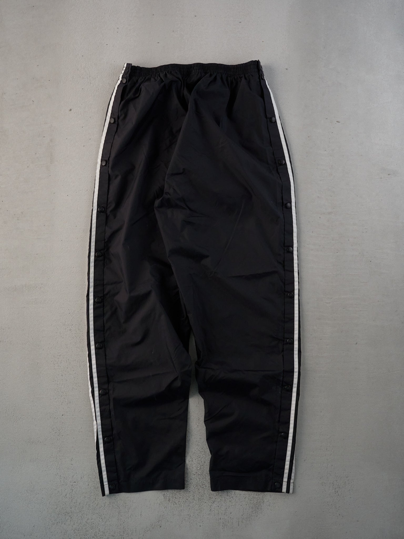 Vintage 90s Black and White Adidas Authentic Track-pants (30x32)