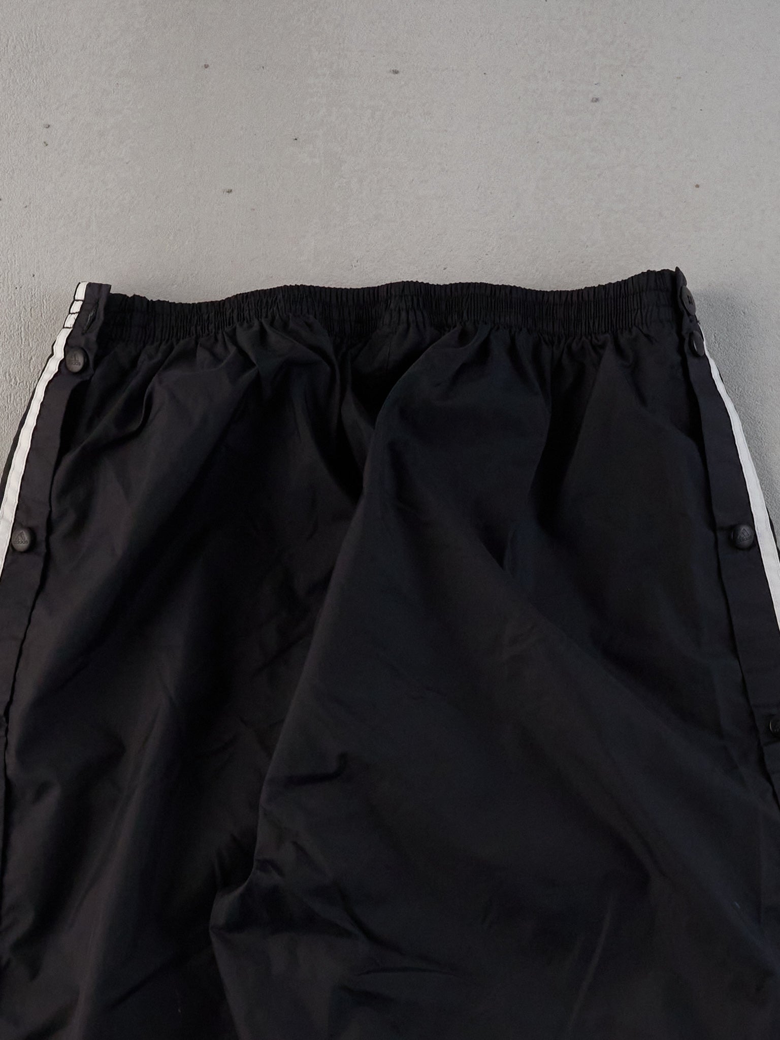 Vintage 90s Black and White Adidas Authentic Track-pants (30x32)