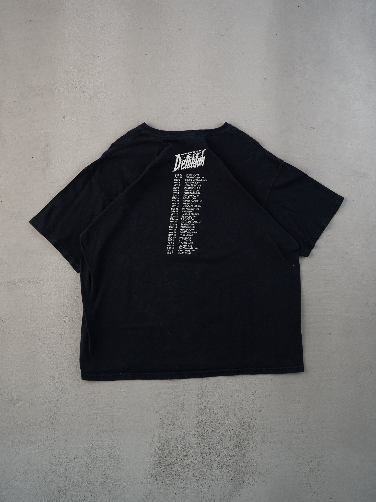 Vintage Y2k Black "Meta Localypse" Dethklok Band Graphic Tee (L)