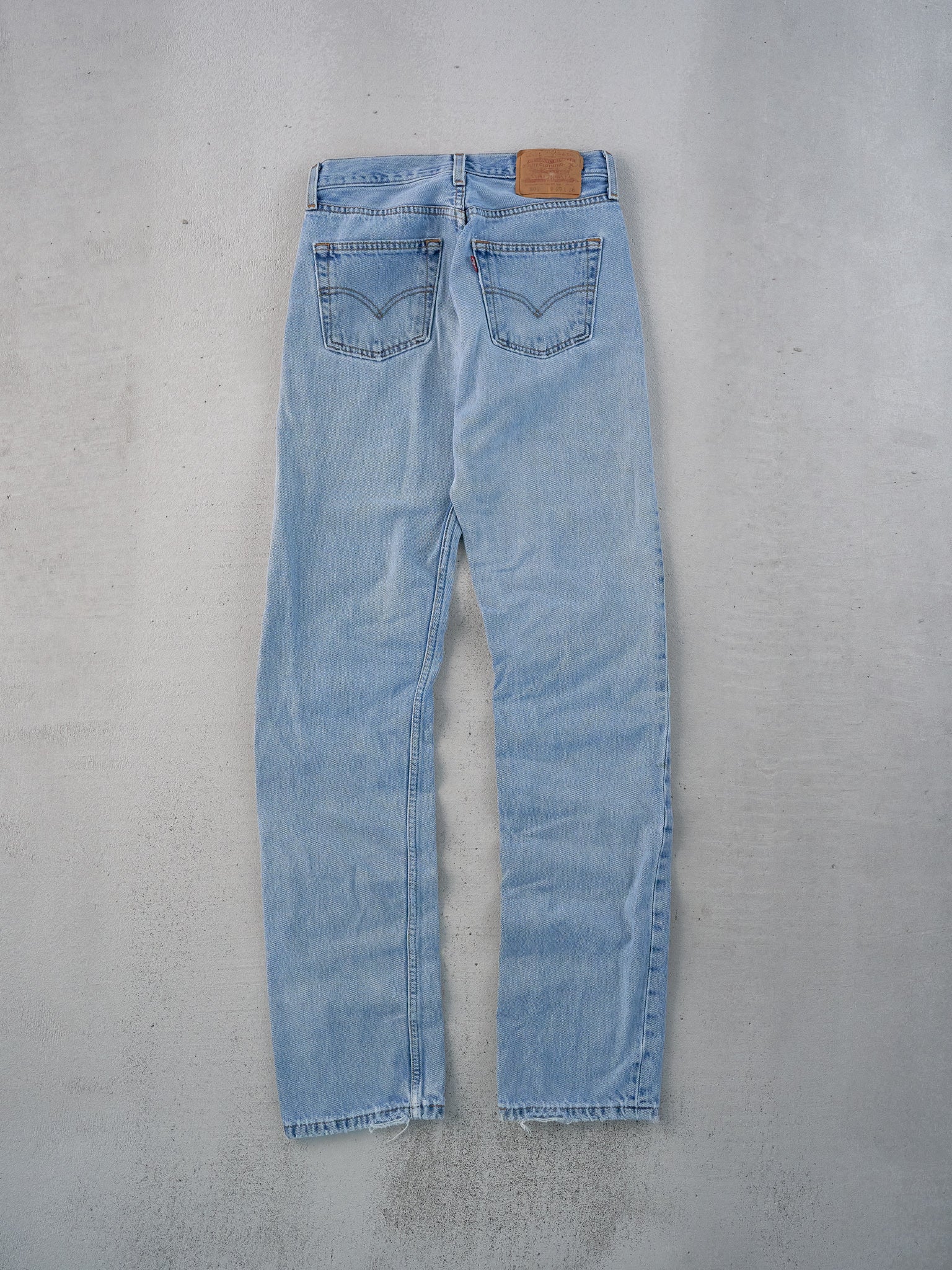 Vintage 90s Blue Levi's 501 Denim Jeans (27x34)