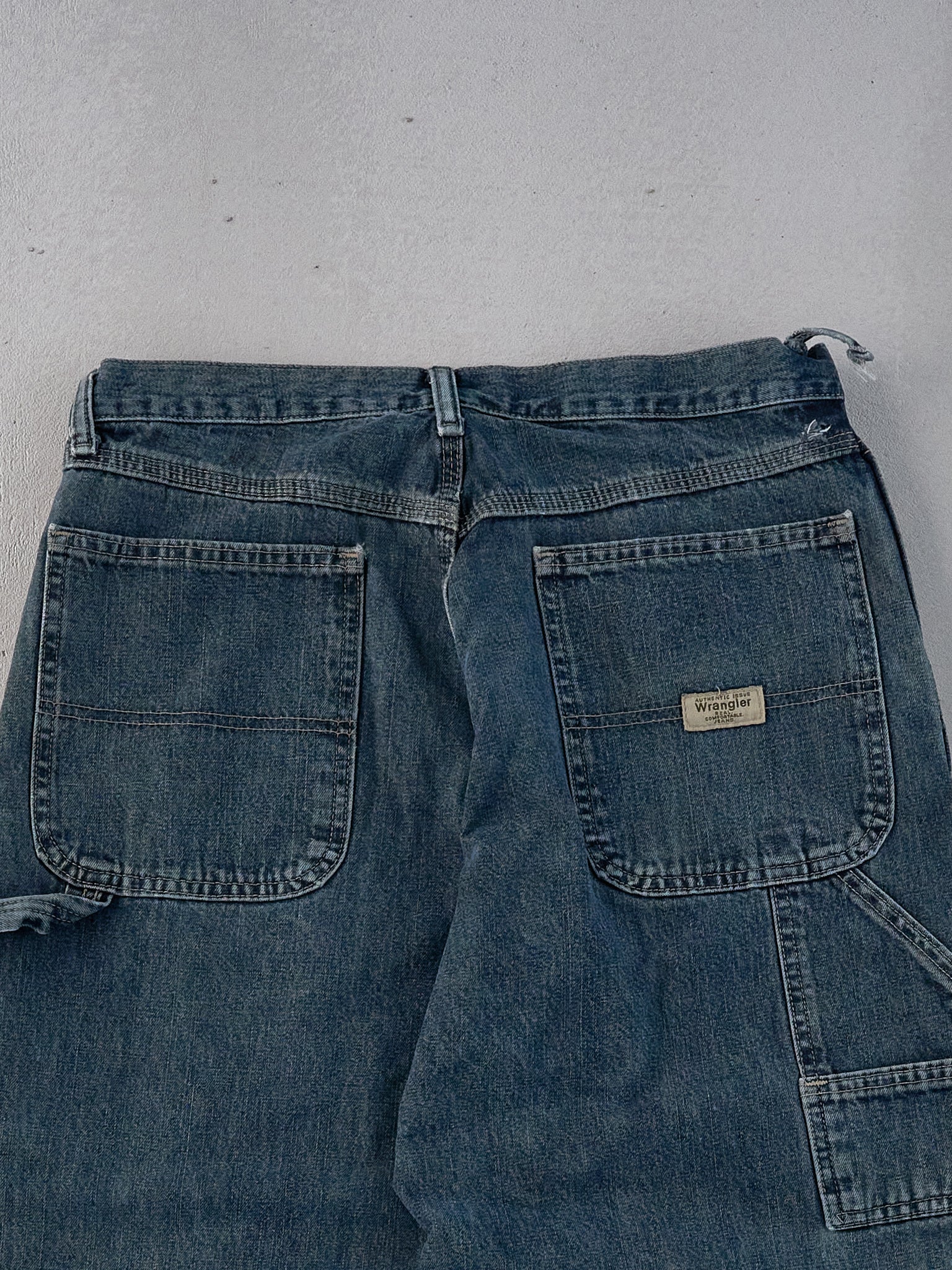 Vintage 90s Dark Blue Wrangler Workwear Carpenter Pants (32x30)