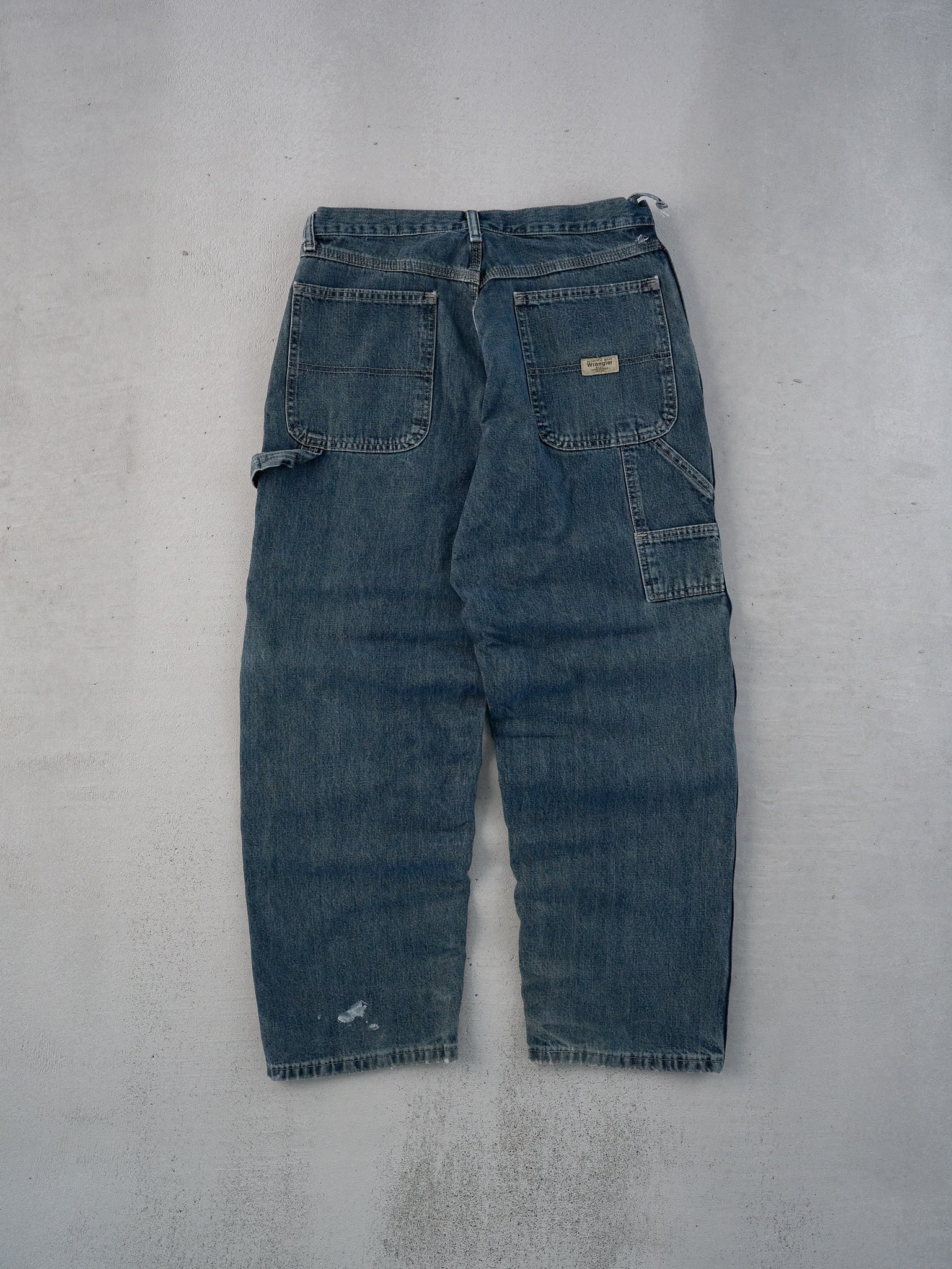 Vintage 90s Dark Blue Wrangler Workwear Carpenter Pants (32x30)
