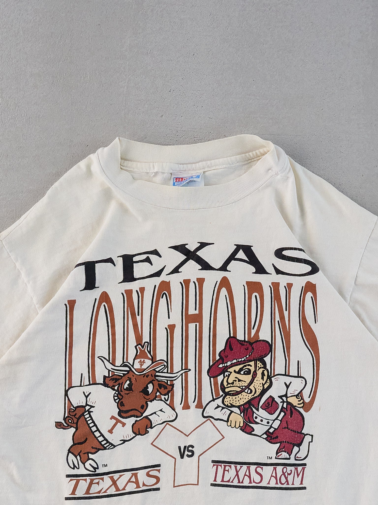 Vintage 90s Cream Single Stitched Texas Longhorns Graphic Tee (S)