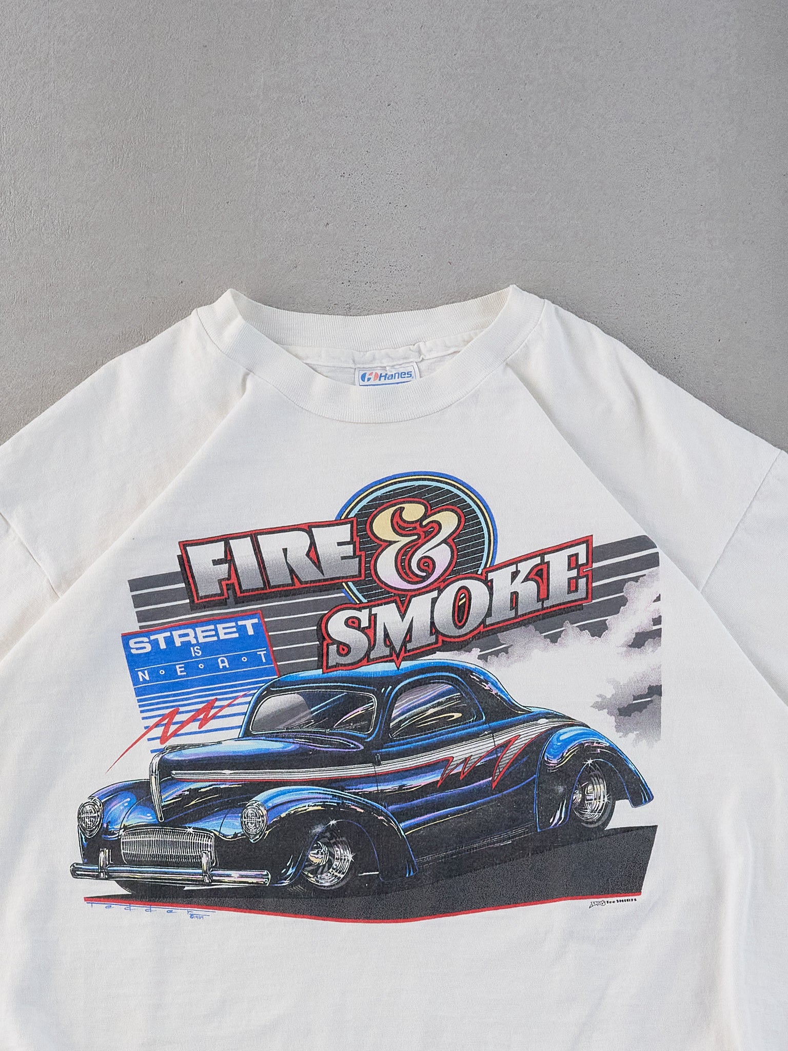Vintage 89' White Single Stitched Fire & Smoke Graphic Tee (M)