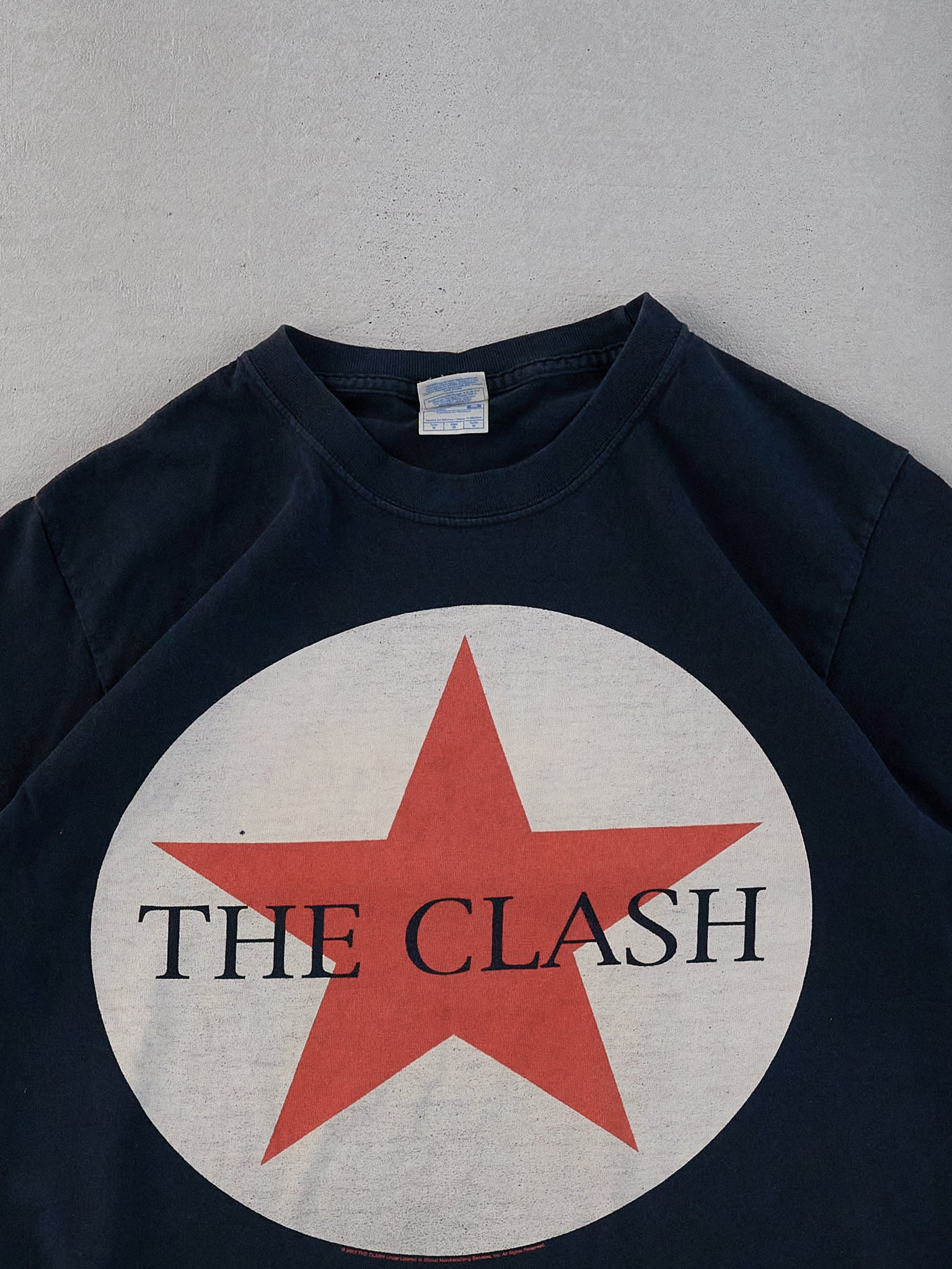 Vintage Y2K Black The Clash Star Graphic Tee (S)
