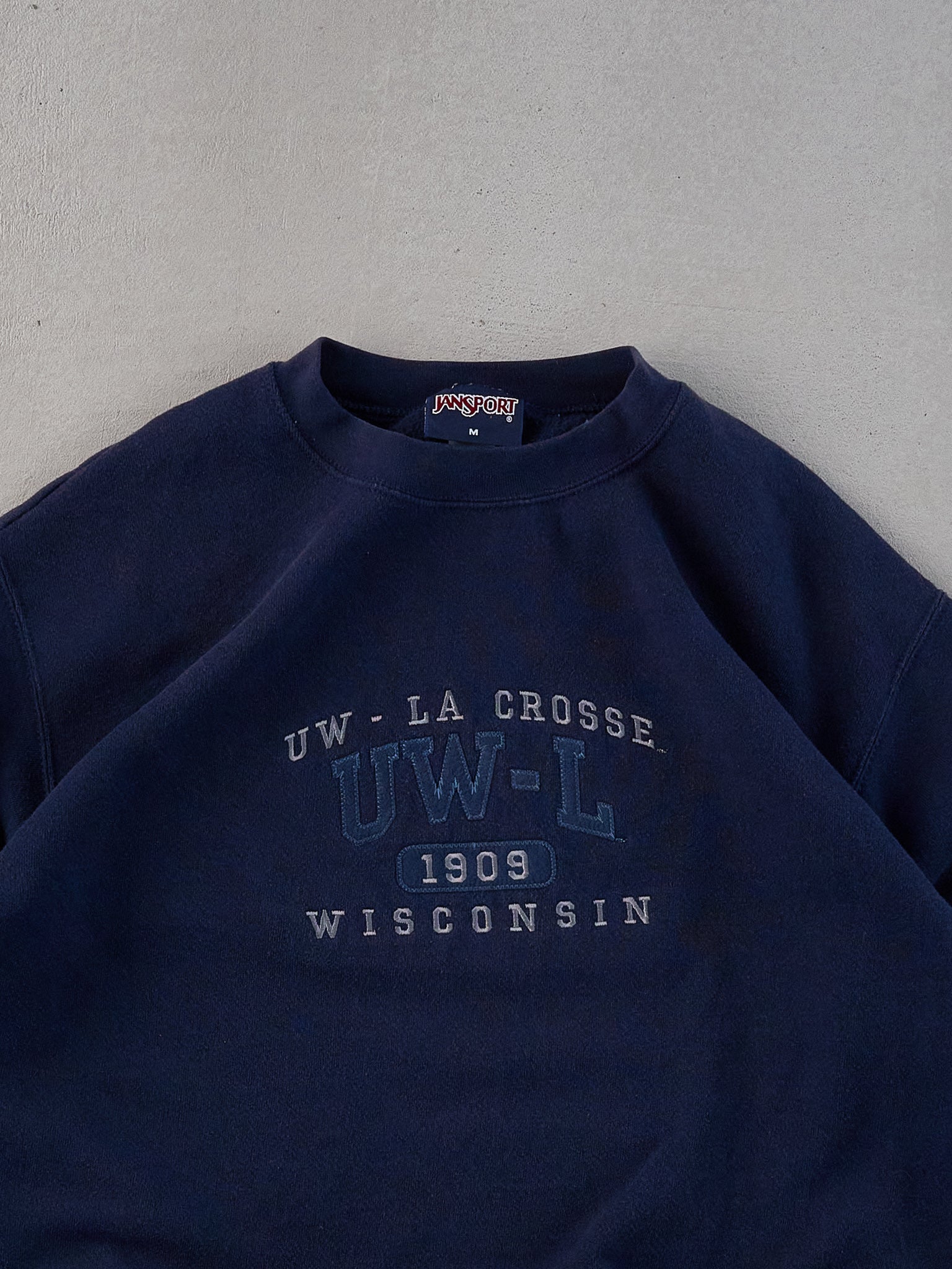 Vintage 90s Navy Blue University of Wisconsin Lacrosse Crewneck (M)