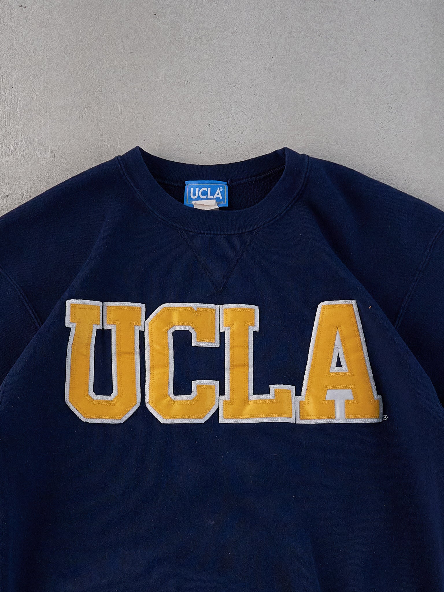 Vintage Y2k Navy Blue UCLA Crewneck (M)