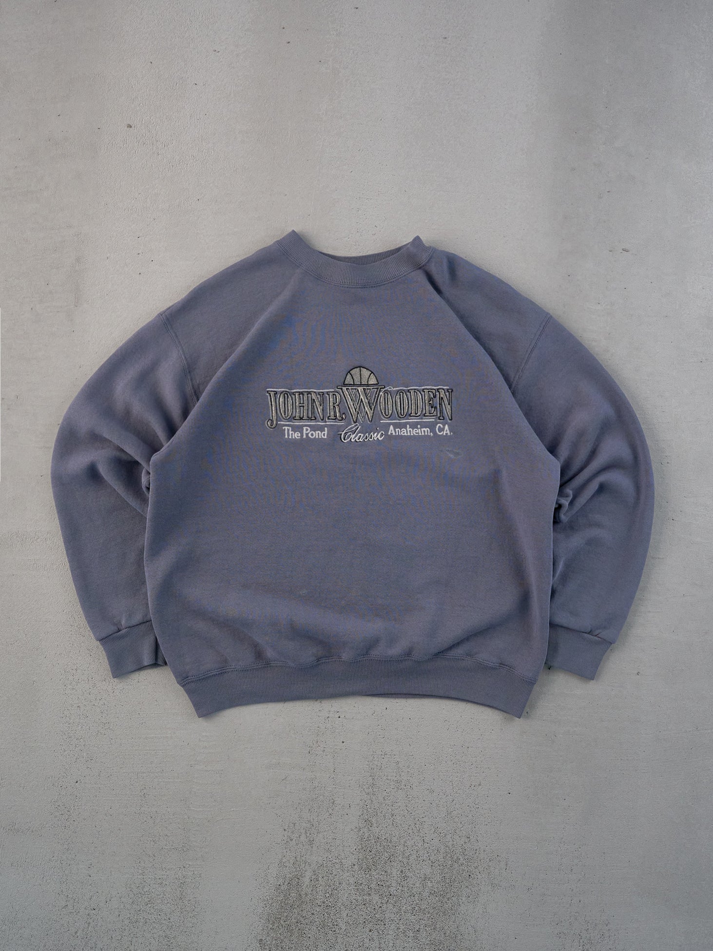 Vintage 90s Grey John Wooden Classic Graphic Crewneck (M/L)