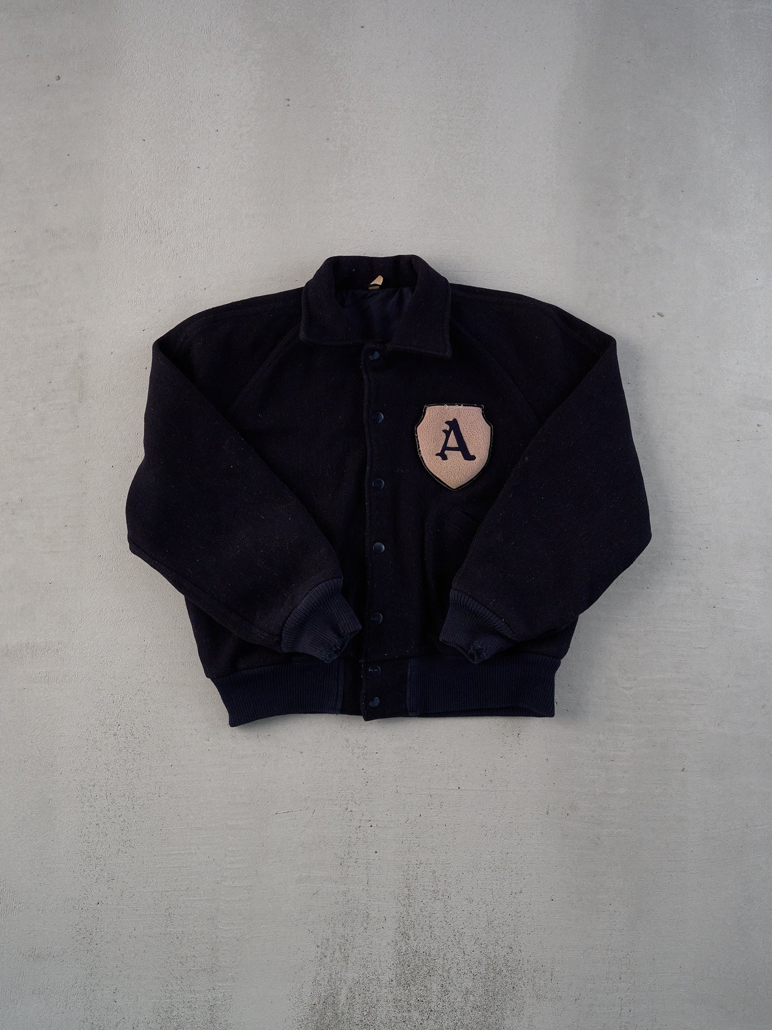 Vintage 70s Dark Blue Academy Emblem Collared Varsity Jacket (M)