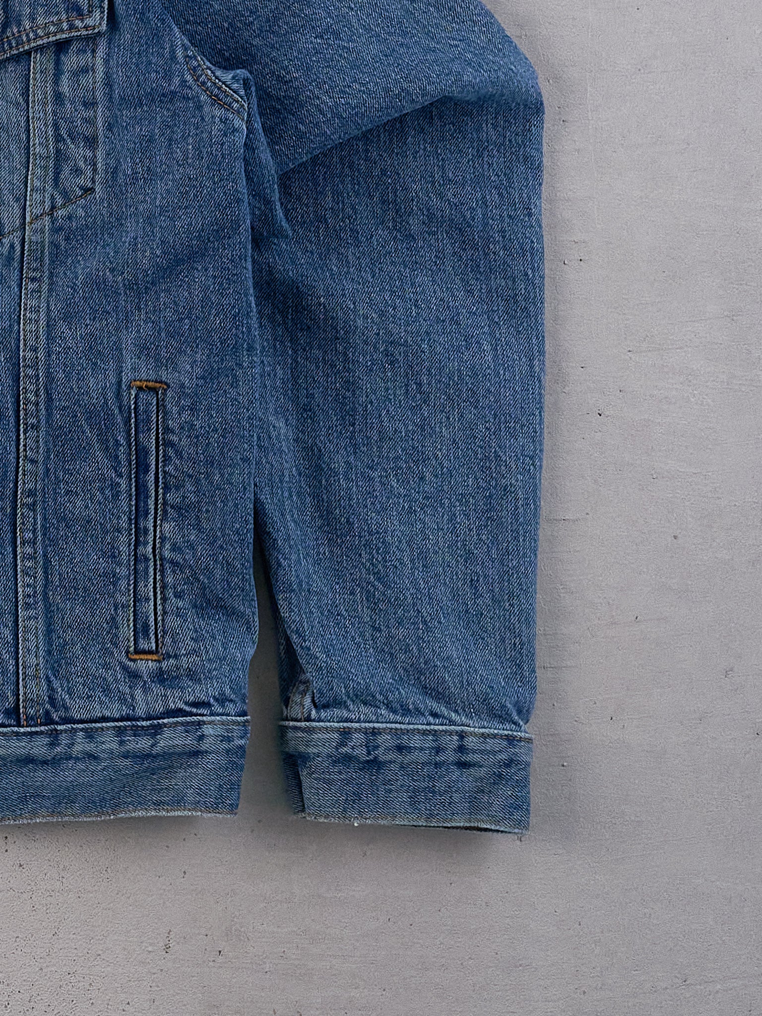 Vintage 90s Blue Levi's Type 3 Denim Jacket (M)