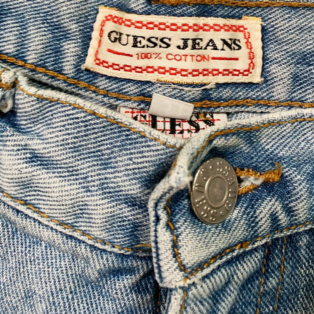 Vintage Light Washed Guess USA Jean Shorts | Rebalance Vintage.