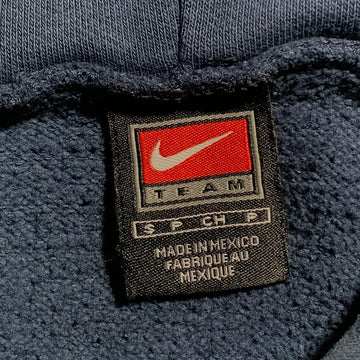 Vintage Soccer Nike Middle Check Hoodie | Rebalance Vintage.