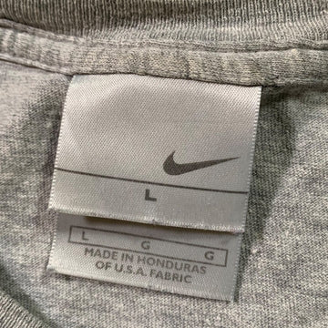 Vintage 00's Grey Nike Block Letter Tee | Rebalance Vintage.