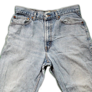 Vintage Light Blue 550 Levi Jeans | Rebalance Vintage.