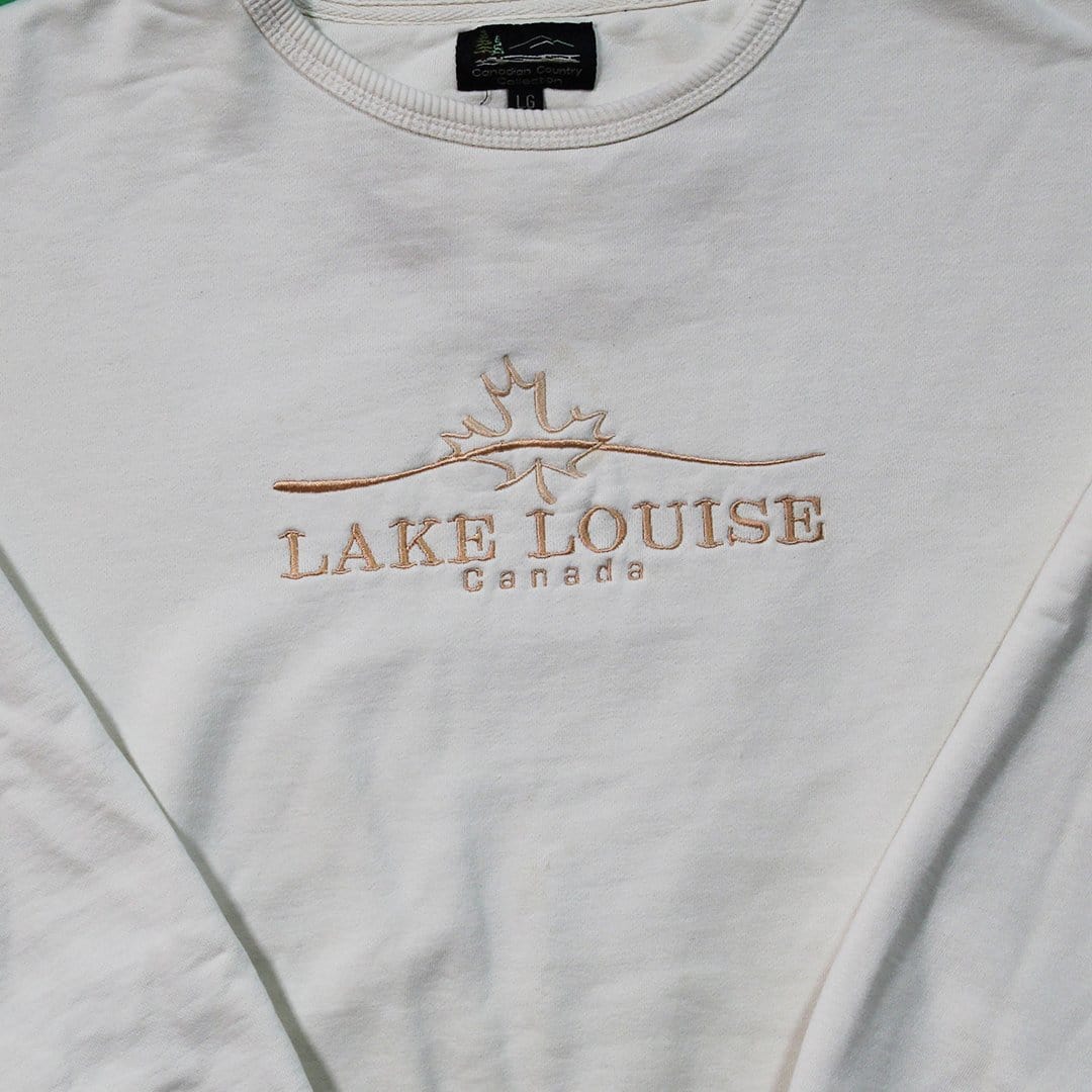 Vintage Cream Lake Louise Canada Crewneck | Rebalance Vintage.