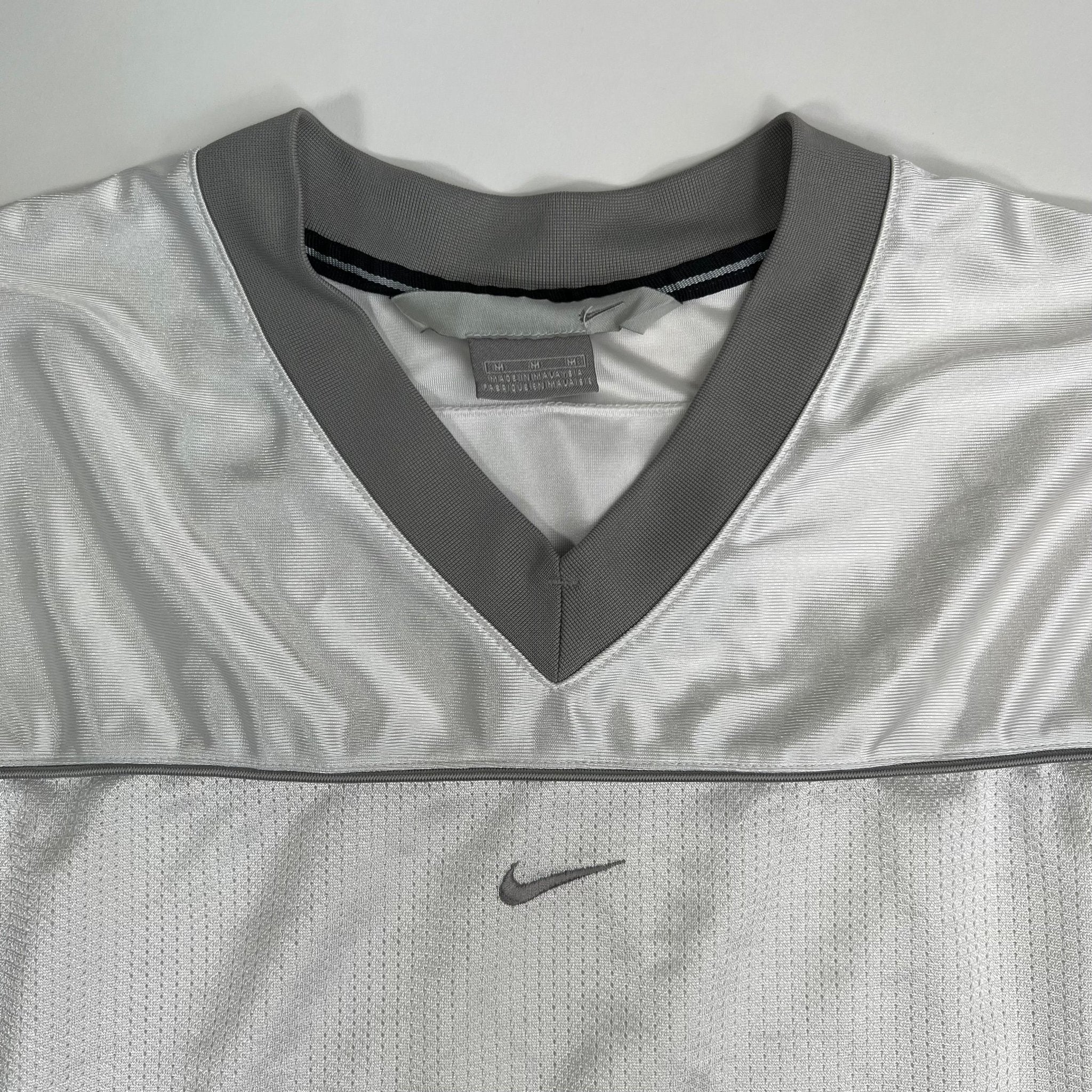 Vintage 00s White + Grey Nike Goalie Shirt | Rebalance Vintage.