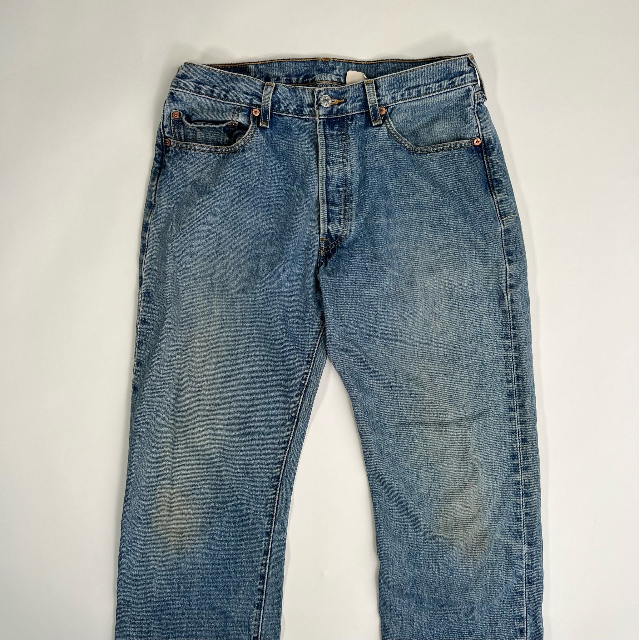 Vintage Blue 501 Levi Jeans (34 x 34) | Rebalance Vintage.