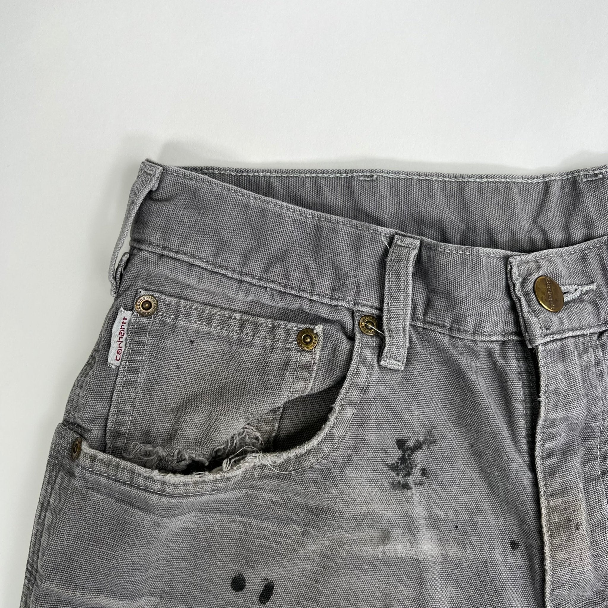 Vintage Grey Carhartt Cargo pants w/ rips | Rebalance Vintage.