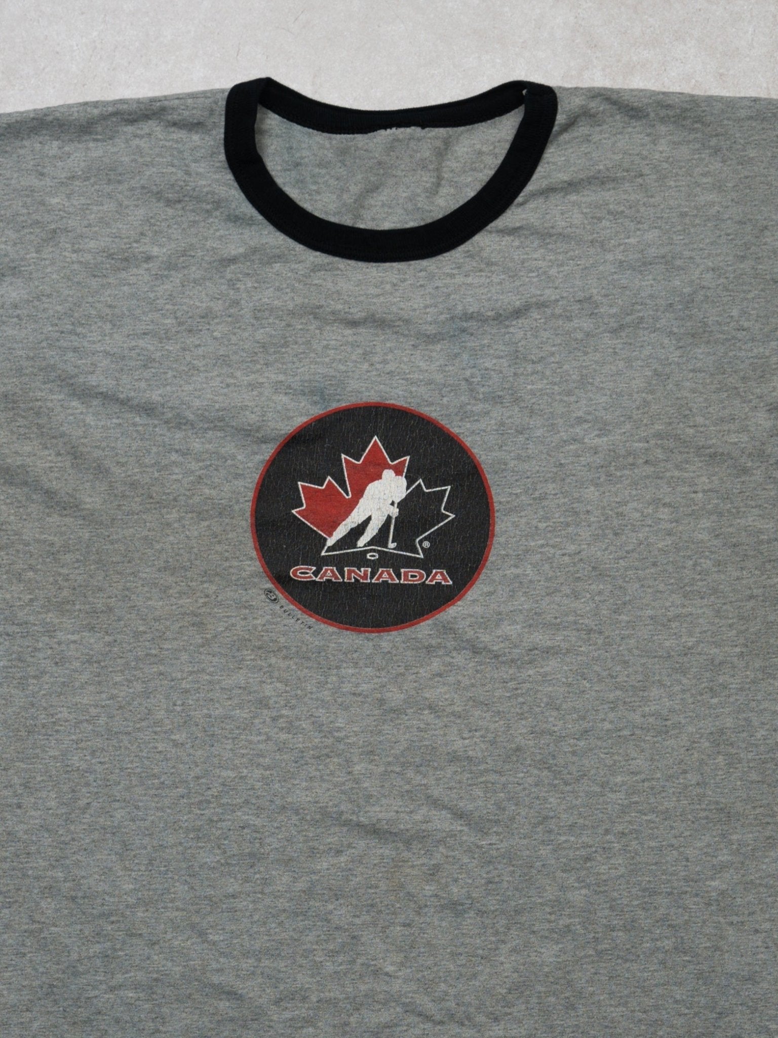 Vintage 90s Grey Hockey Canada Ringer Tee (XL)