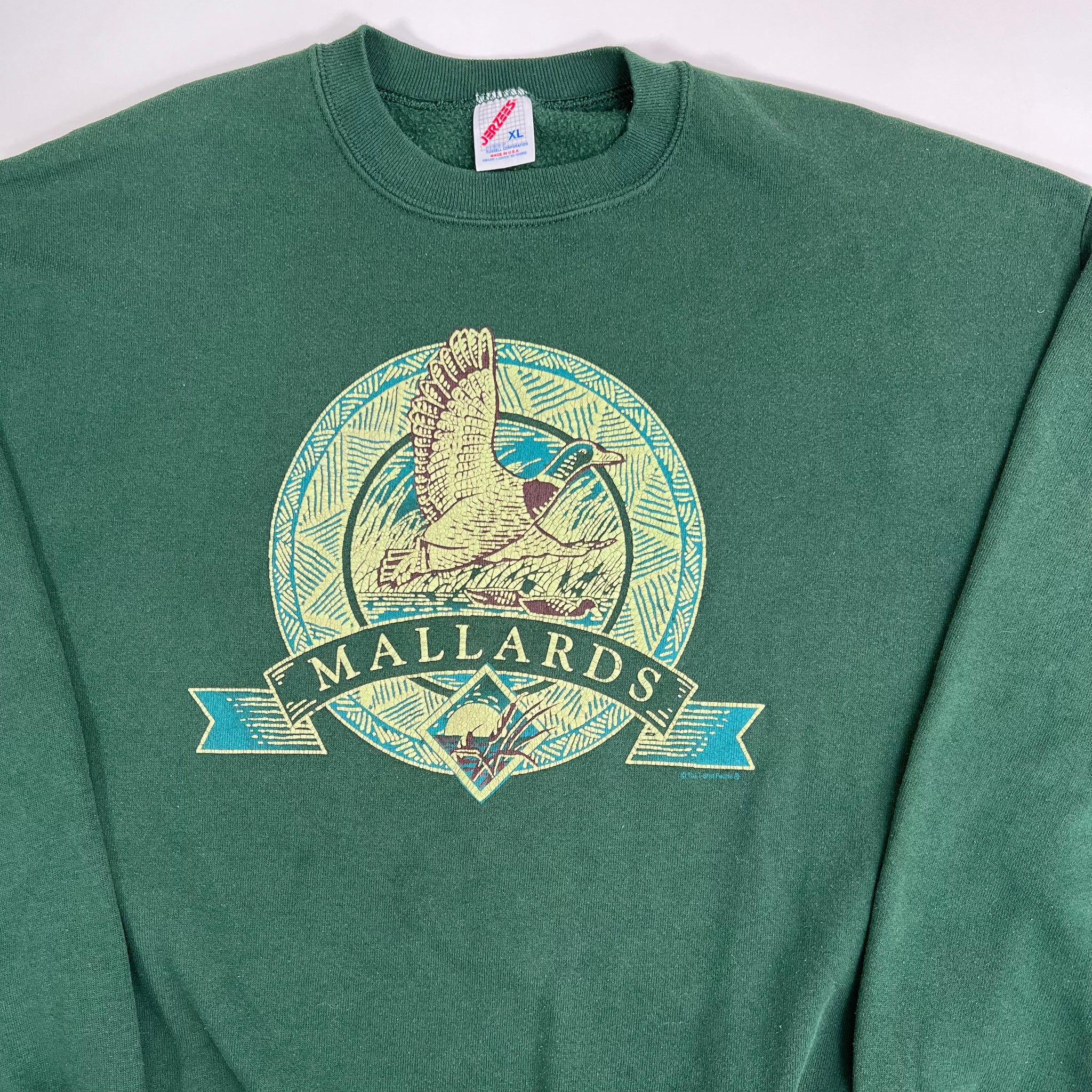 Vintage 80s Green Mallards crewneck (L) | Rebalance Vintage.