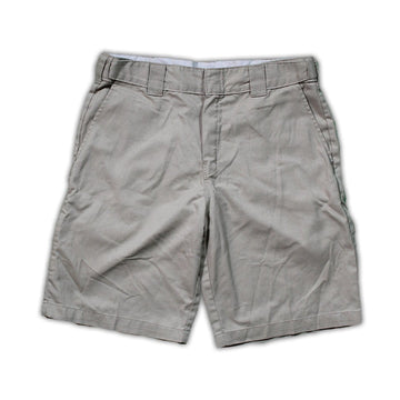 Vintage Beige Dickies Shorts (35) | Rebalance Vintage.
