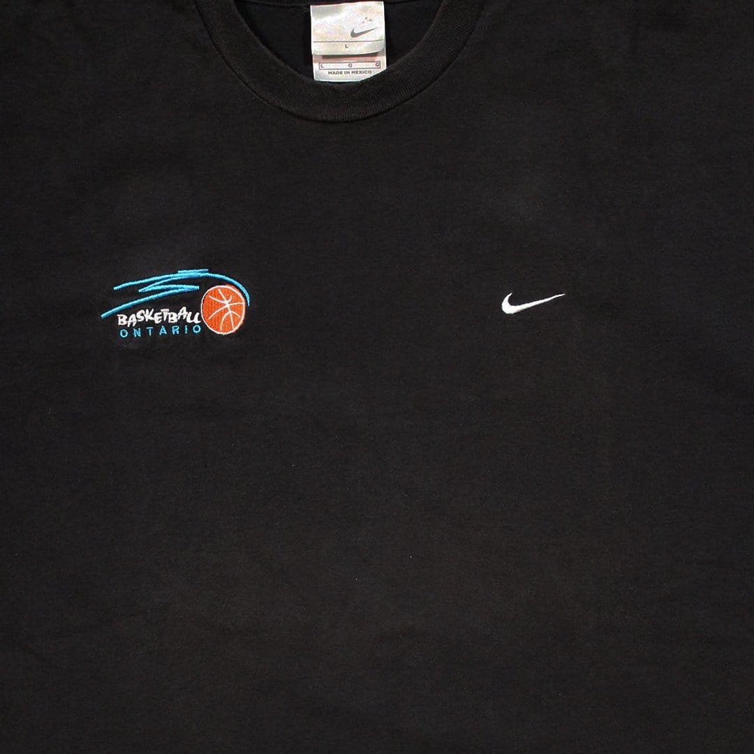 Vintage 00s Basketball Ontario x Nike Tee | Rebalance Vintage.