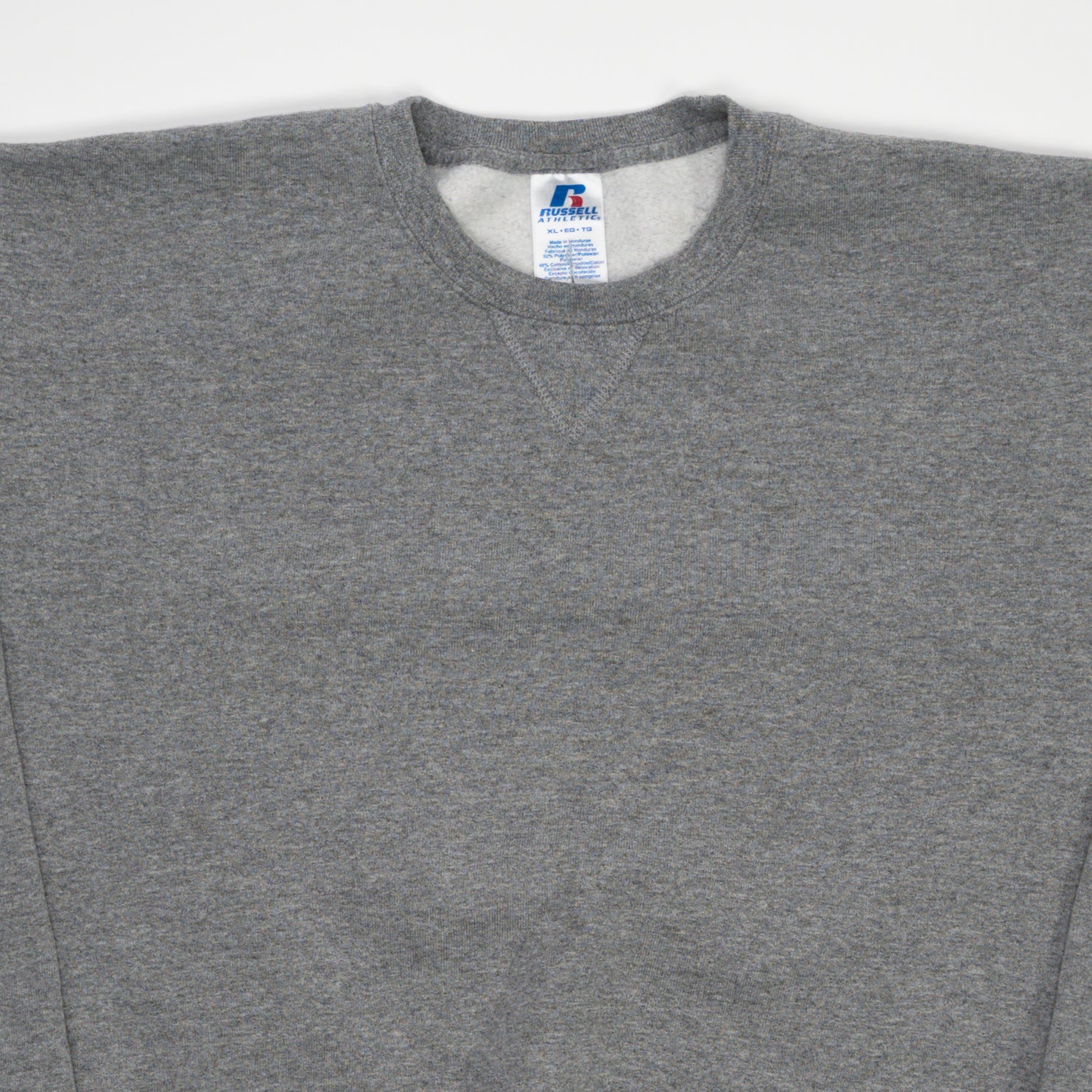 Vintage Grey Russell Athletic Creweck 3.0 (L/XL) | Rebalance Vintage.