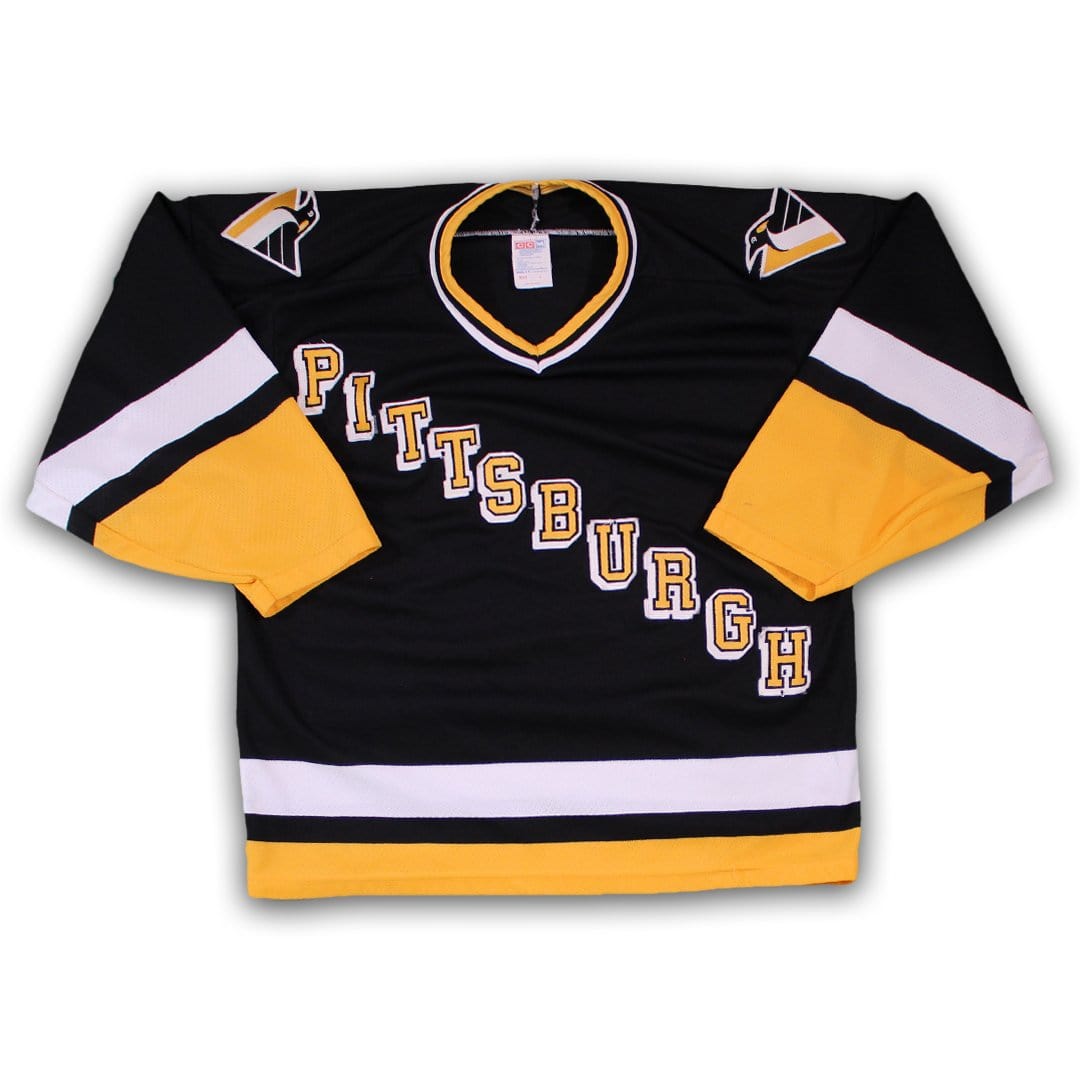 Vintage 90s Pittsburgh Penguins x CCM Jersey (L) | Rebalance Vintage.