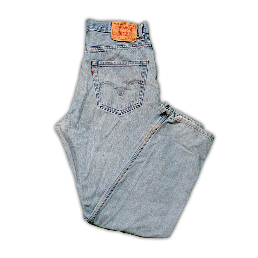 Vintage Light Blue 550 Levi Jeans | Rebalance Vintage.