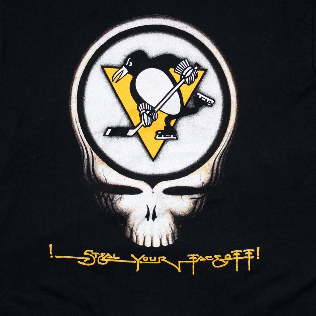 Vintage 00's Penguins x Grateful Dead ‘I steal your face off’’ Tee (S) | Rebalance Vintage.