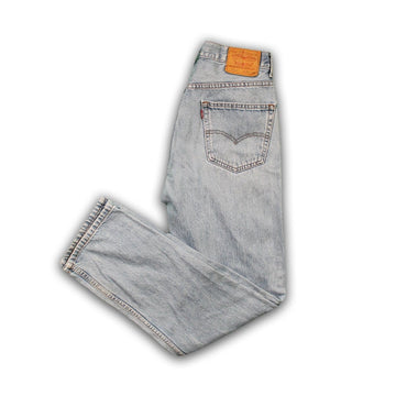 Vintage Light Blue 550 Levi Jeans | Rebalance Vintage.